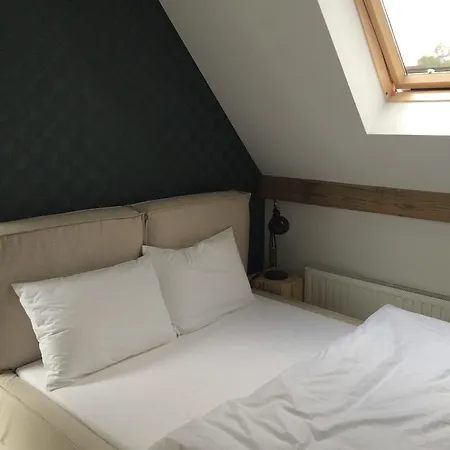 Loft Apartment *